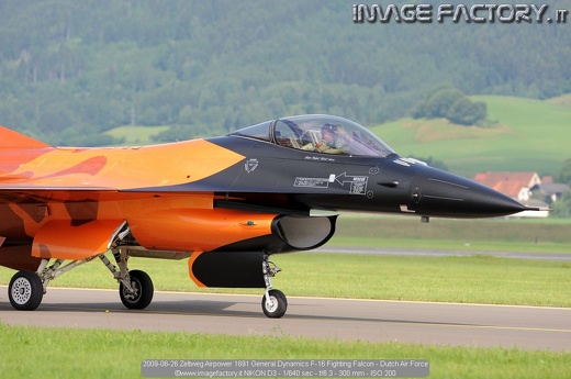 2009-06-26 Zeltweg Airpower 1691 General Dynamics F-16 Fighting Falcon - Dutch Air Force